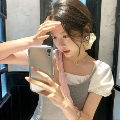 灵欲相通姊妹花